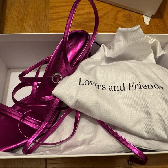 NWT +Box Multi Strap Heel – Metallic Electric Pink; Size: 6.5 W; + Dust bag - Picture 5 of 8